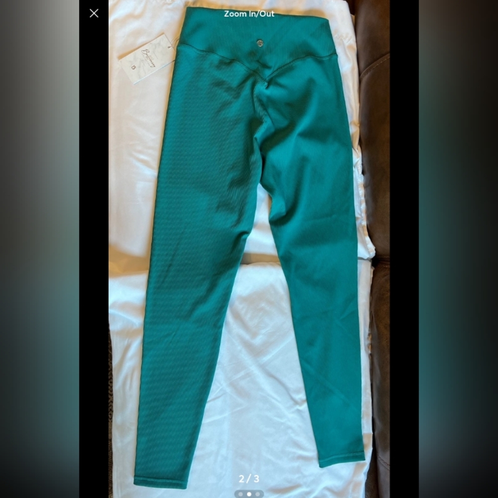 💕BuffBunny Material Girl Teal Leggings - Picture 2 of 7